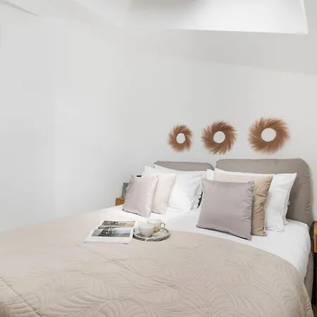 Dragonfly Old Town Apartment - Loftaffair Kraków Zewnętrze zdjęcie